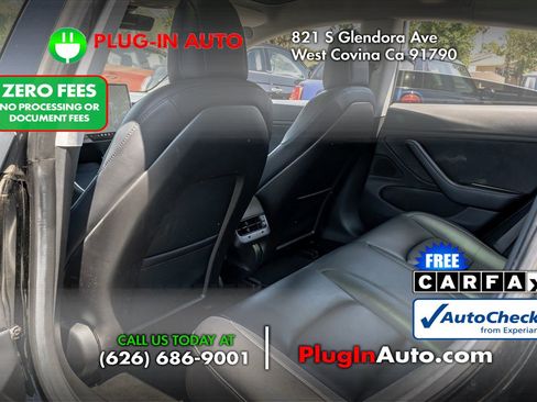 Used 2018 Tesla Model 3 Long Range RWD image 11