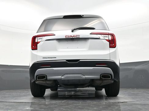 Used 2023 GMC Acadia SLE FWD image 24