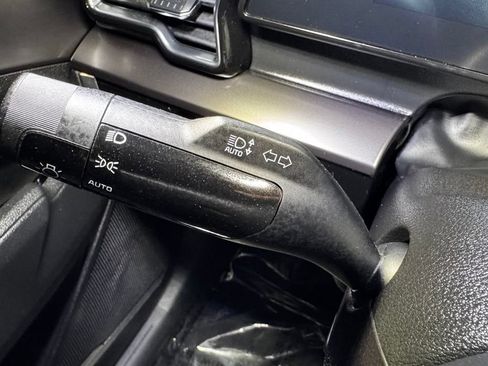 Used 2025 Kia Sportage EX AWD/4WD image 26