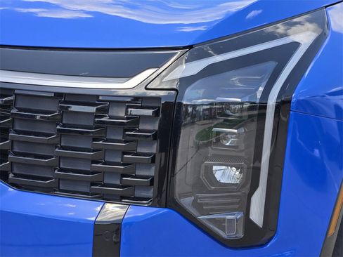 New 2026 Kia Sportage SX image 6