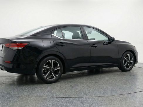 Used 2025 Nissan Sentra SV FWD image 9