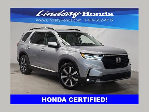 Certified 2025 Honda Pilot Touring image 1