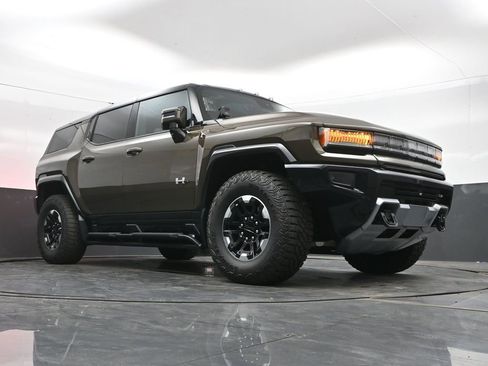 Used 2024 GMC Hummer EV 3X w/ Extreme Off-Road Package AWD/4WD image 54