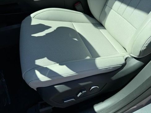 New 2025 Hyundai Santa Fe SEL w/ Tow & Go Package image 14