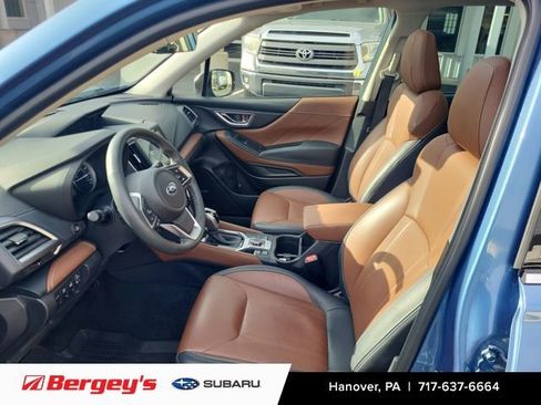 Used 2023 Subaru Forester Touring image 10