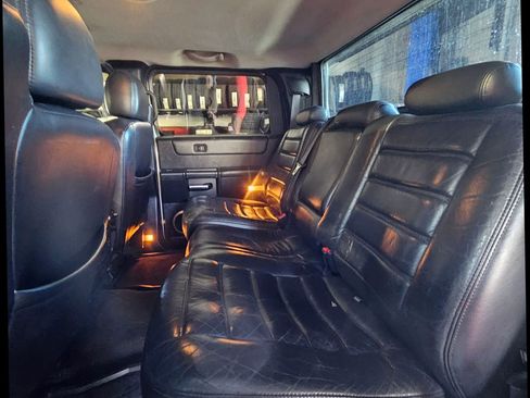 Used 2005 HUMMER H2 SUT w/ Preferred Equipment Group image 26