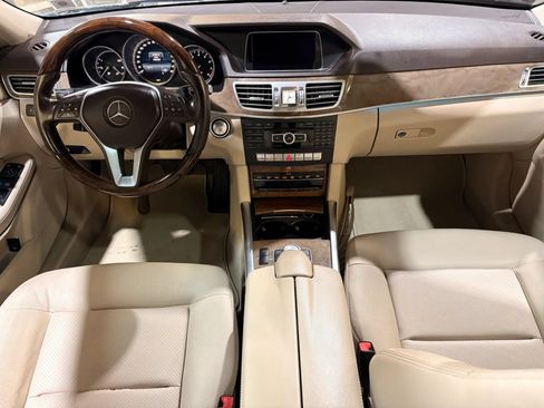 Used 2014 Mercedes-Benz E 350 4MATIC Sedan image 11