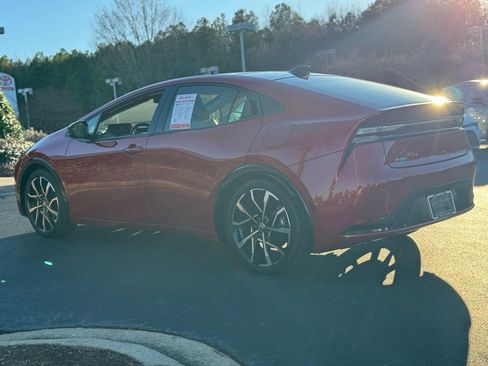 Certified 2024 Toyota Prius Prime XSE image 9