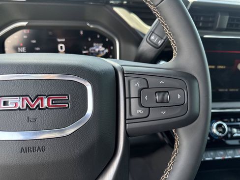 New 2026 GMC Sierra 2500 AT4 w/ AT4 Premium Plus Package AWD/4WD image 23