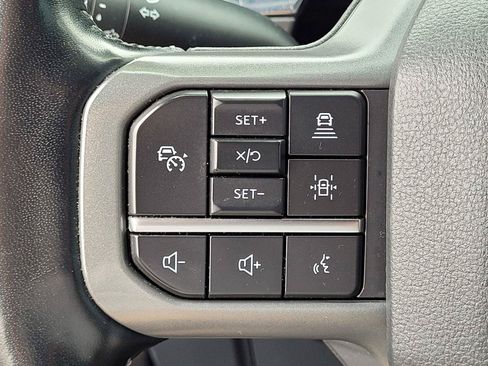 Used 2022 Ford F150 Lariat w/ Max Trailer Tow Package AWD/4WD image 31