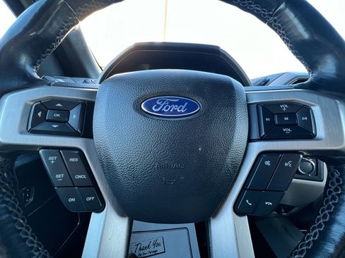 Used 2019 Ford F150 Platinum image 26