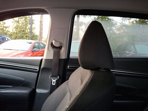 Certified 2023 Hyundai Tucson Blue image 17