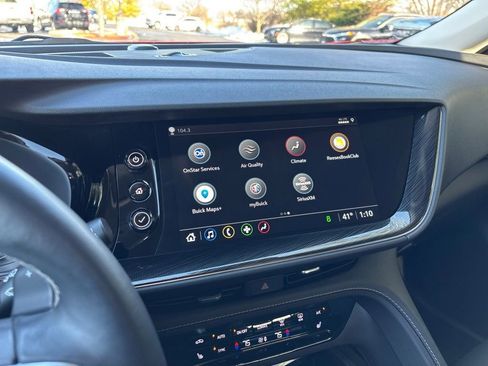 Used 2023 Buick Envision Essence image 28