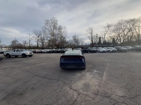 Used 2025 Toyota Prius LE image 16