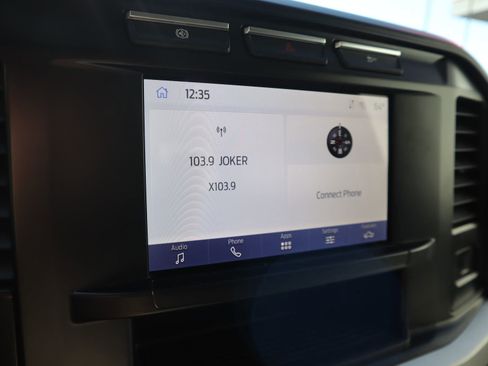 Used 2024 Ford F350 XLT image 43