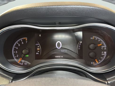 Used 2018 Jeep Grand Cherokee Altitude image 29