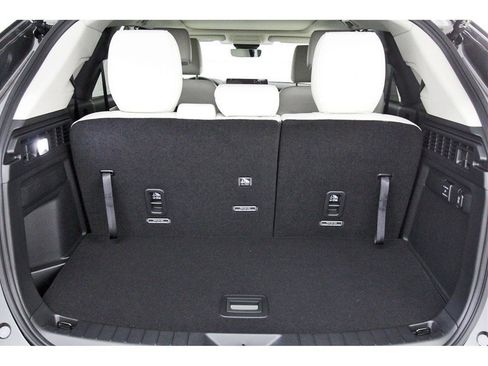 Used 2025 MAZDA CX-90 3.3 Turbo w/ Premium Plus Pkg image 7