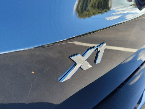 Used 2025 BMW X1 xDrive28i w/ Convenience Package image 5