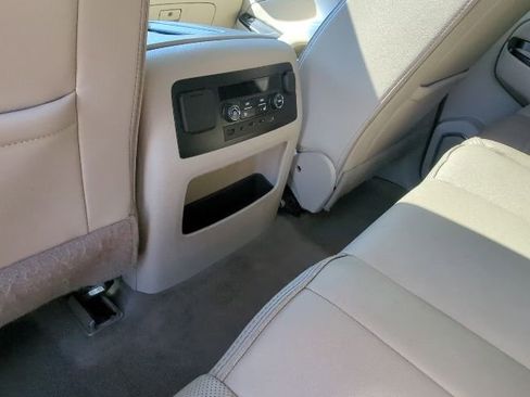 Used 2019 GMC Yukon Denali w/ Denali Ultimate Package AWD/4WD image 26