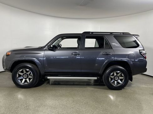 Certified 2023 Toyota 4Runner TRD Off-Road AWD/4WD image 6