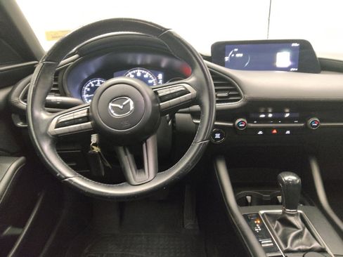 Used 2022 MAZDA MAZDA3 s FWD image 22