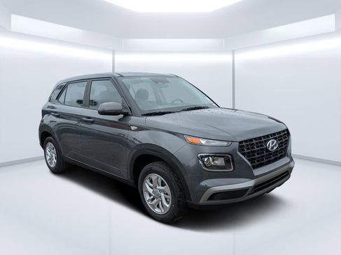 New 2026 Hyundai Venue SE FWD image 1