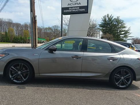 Used 2023 Acura Integra A-Spec image 2