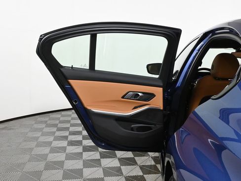 Used 2023 BMW 330i xDrive Sedan w/ Driving Assistance Package AWD/4WD image 29