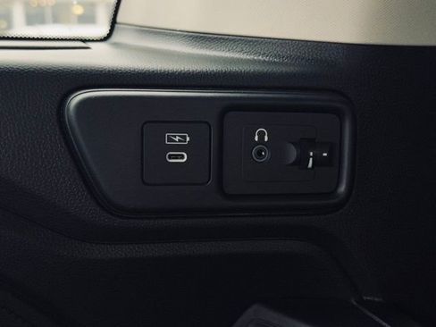 New 2026 Honda Odyssey Touring image 24