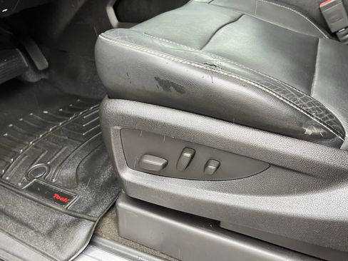 Used 2015 Chevrolet Silverado 1500 LTZ Z71 w/ LTZ Plus Package image 18