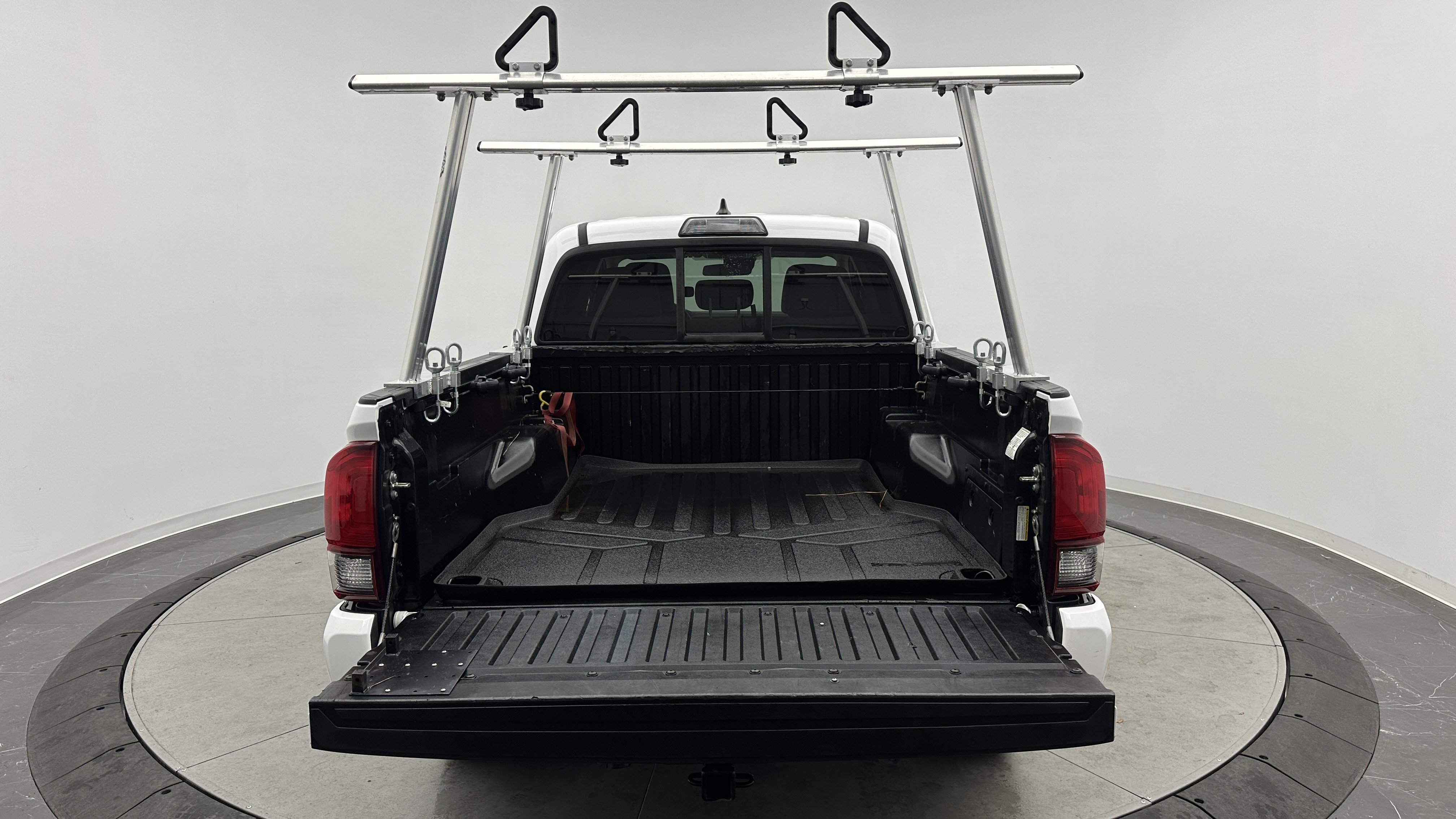 Used 2019 Toyota Tacoma SR w/ SR Convenience Package RWD image 27