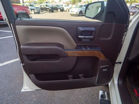 Used 2014 GMC Sierra 1500 SLT w/ SLT Crew Cab Value Package AWD/4WD image 16