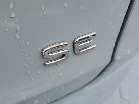New 2026 Volkswagen Jetta SE FWD image 6