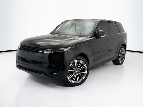 Used 2024 Land Rover Range Rover Sport SE image 1