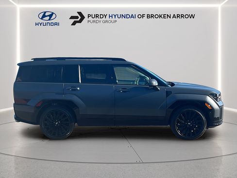 Certified 2025 Hyundai Santa Fe Calligraphy FWD image 4