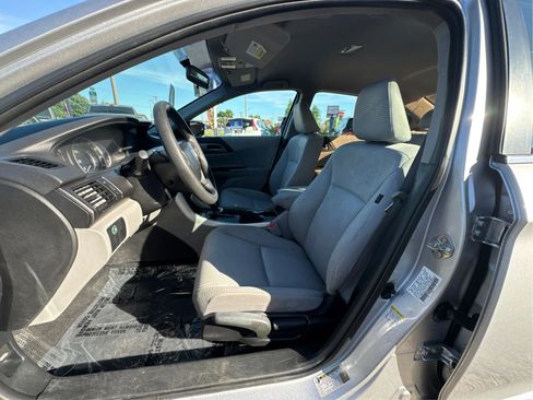 Used 2014 Honda Accord LX image 11
