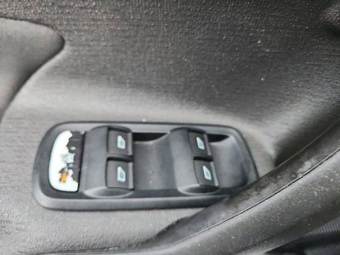 Used 2019 Ford Fiesta SE FWD image 19