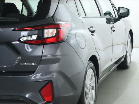 Certified 2024 Subaru Impreza 2.0i AWD/4WD image 44