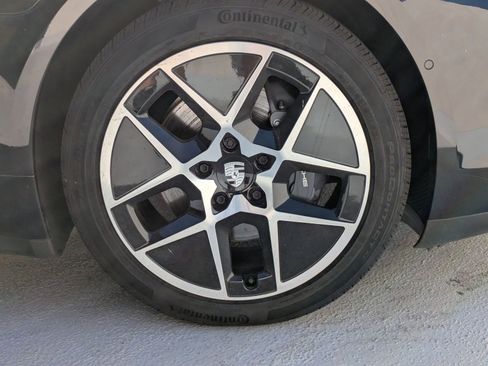 New 2025 Porsche Taycan AWD/4WD image 28