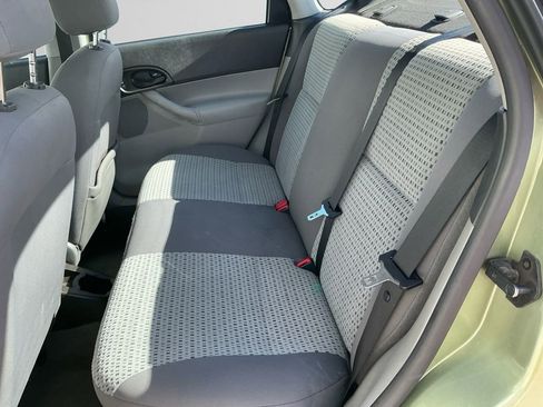 Used 2007 Ford Focus S FWD image 13