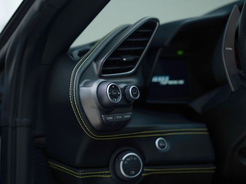 Used 2018 Ferrari 488 Spider RWD image 35