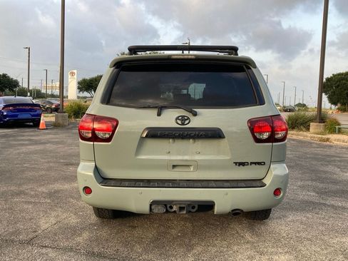 Used 2021 Toyota Sequoia TRD Pro AWD/4WD image 6