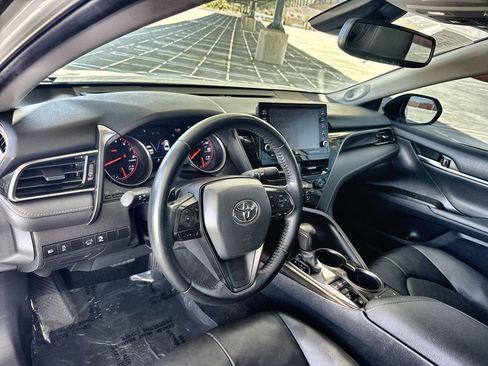 Used 2022 Toyota Camry XSE image 2