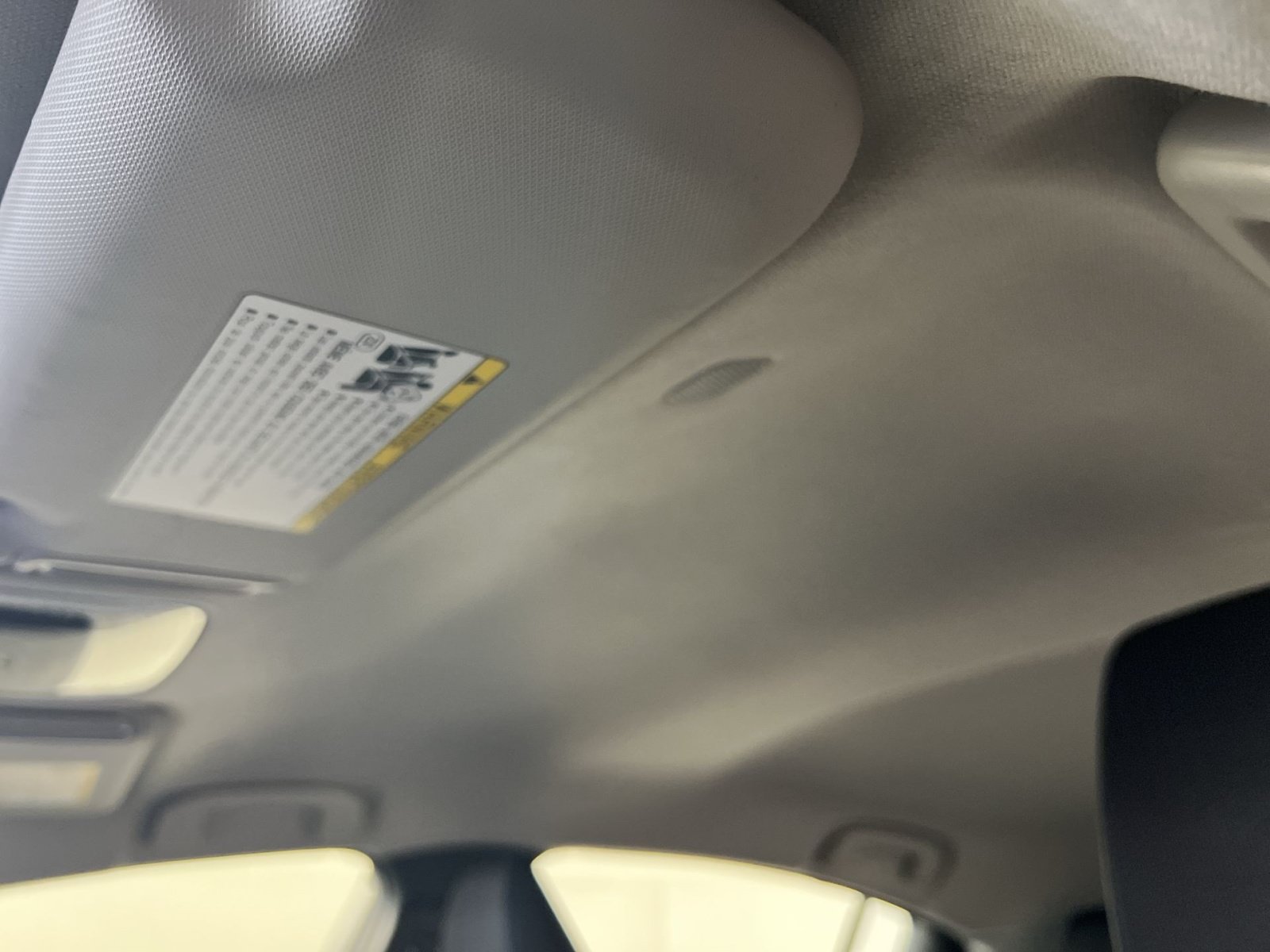 Used 2025 Toyota Prius LE FWD image 24