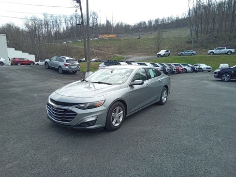 Used 2024 Chevrolet Malibu LS w/ Driver Confidence Package FWD image 9