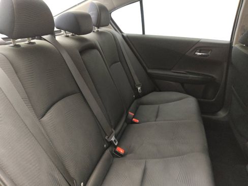 Used 2016 Honda Accord LX image 19