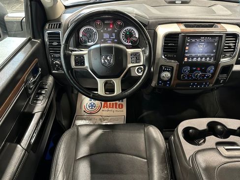 Used 2017 RAM 1500 Laramie w/ Convenience Group AWD/4WD image 27