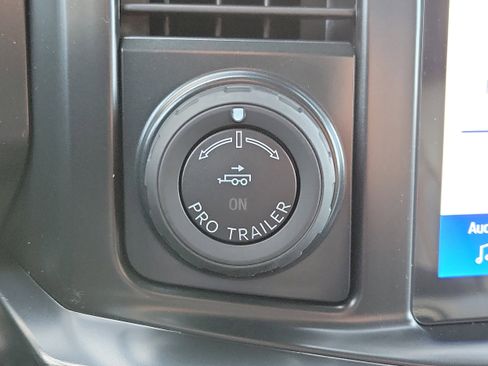 New 2026 Ford F250 Lariat w/ Lariat Ultimate Package image 39