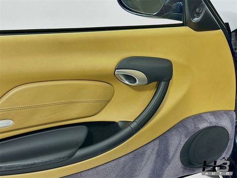 Used 2000 Porsche Boxster image 13