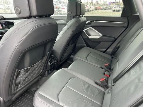 Used 2024 Audi Q3 2.0T Premium w/ Convenience Package image 12